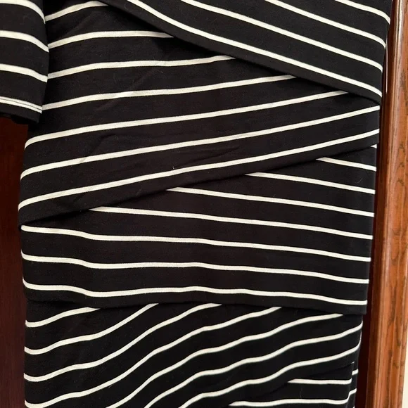 NWT WHBM black and white stripe body con dress - Picture 3 of 4